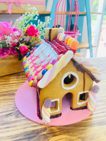 Gingerbread house decorating workshop